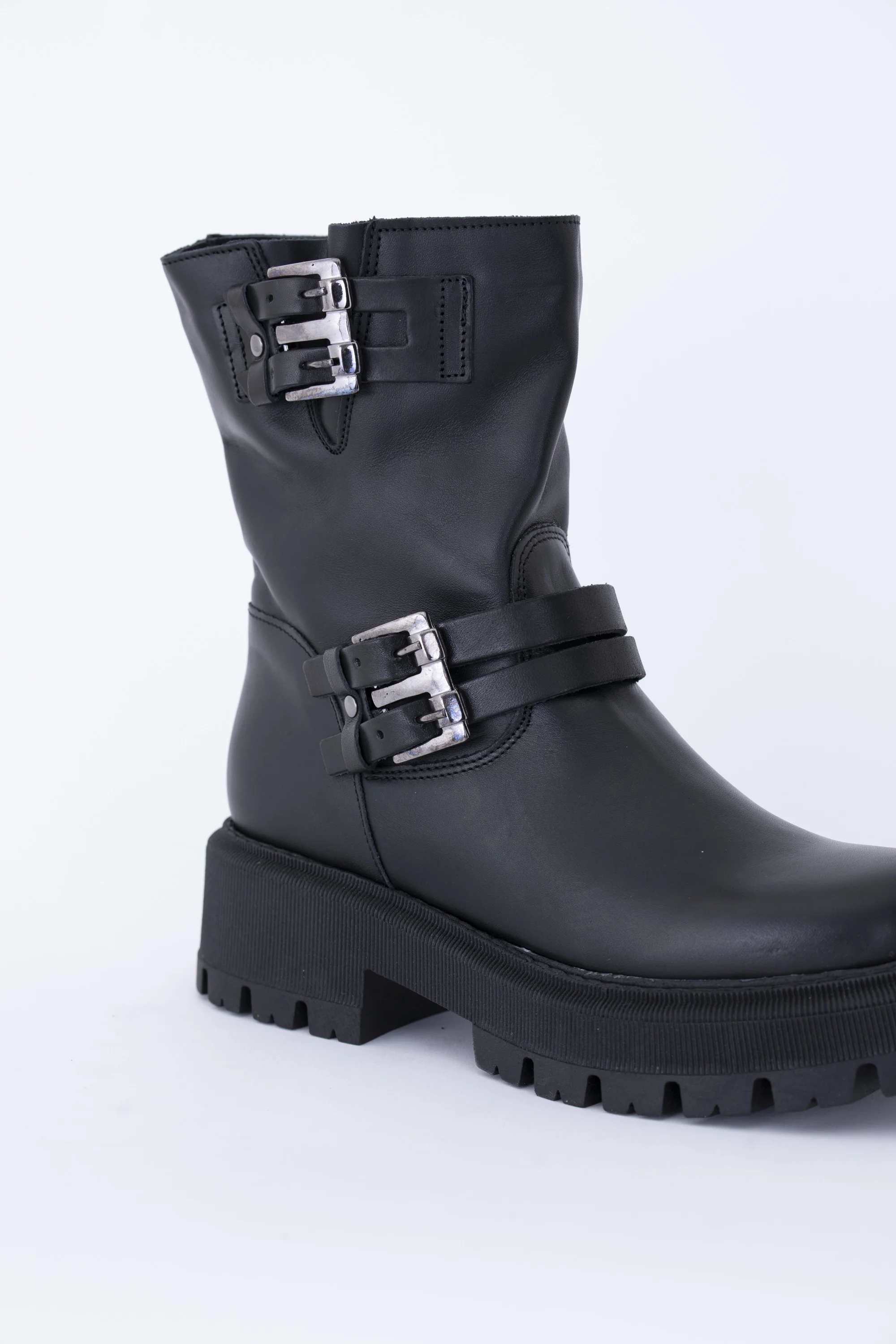 Biker basso con fibbie - FW25 - Image 4