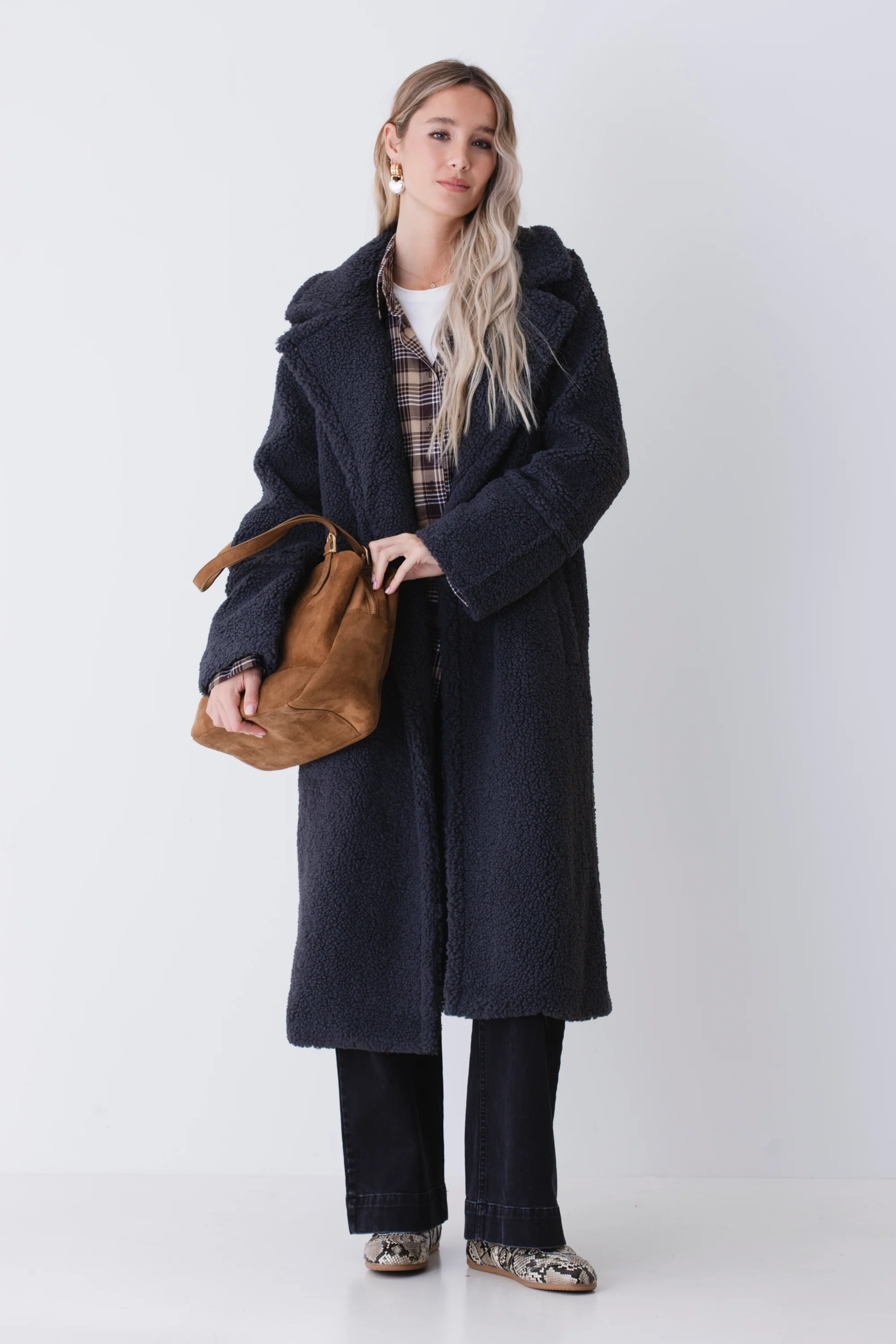 Cappotto lungo doppio petto teddy - FW26 - Image 5