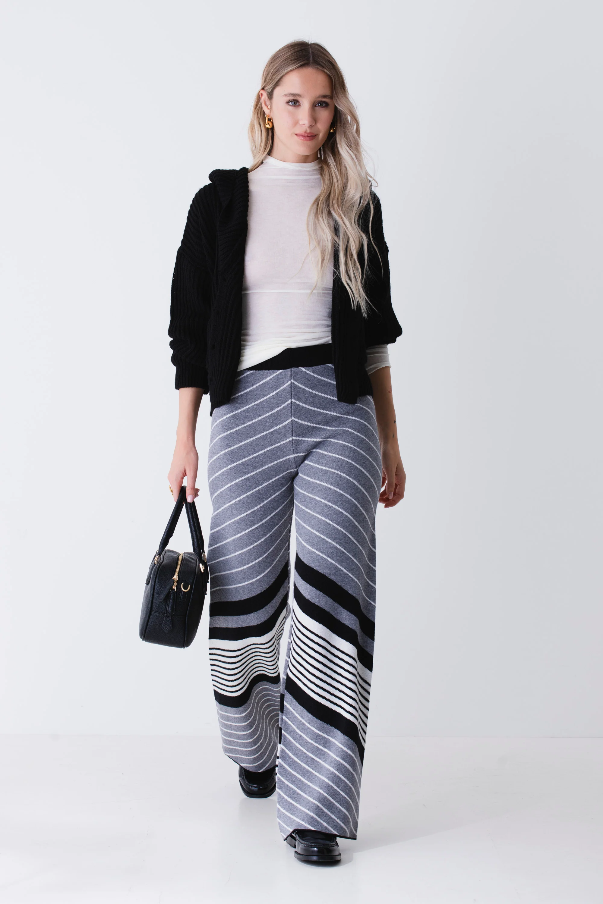 Pantalone palazzo in maglia jacquard a righe oblique - FW26 - Image 3