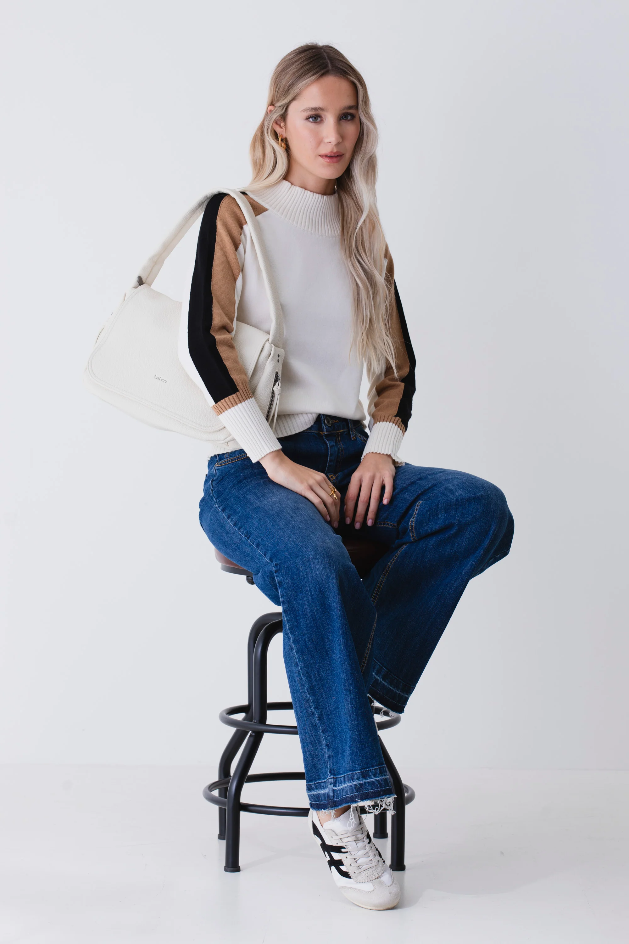 Pullover in maglia con bande a contrasto sulle maniche - FW26 - Image 3