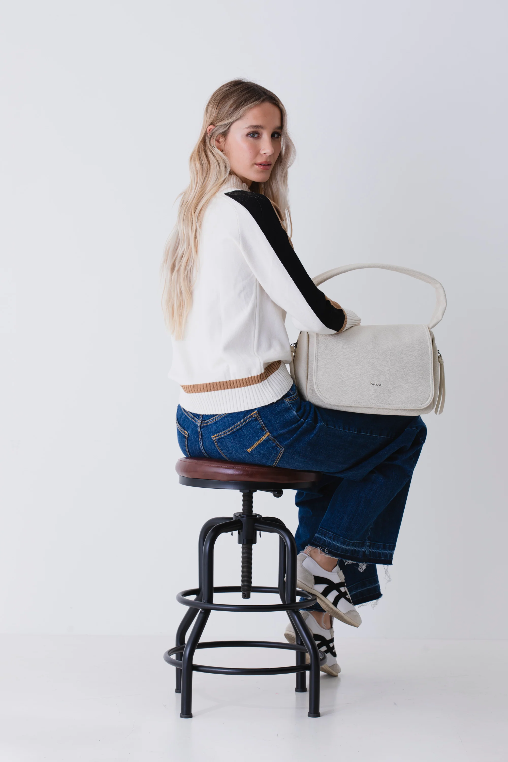 Pullover in maglia con bande a contrasto sulle maniche - FW26 - Image 4