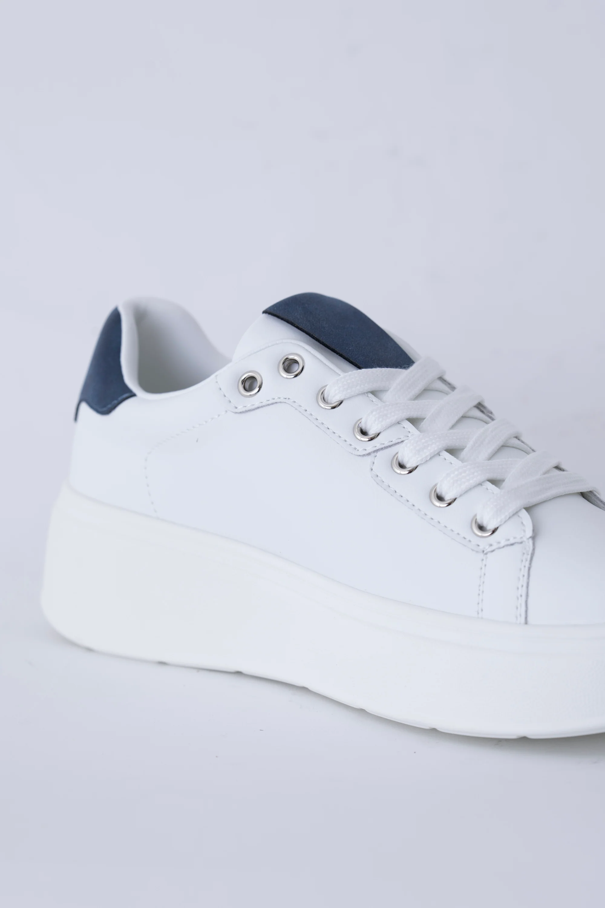 Sneakers platform in effetto pelle - PE25 - Image 4