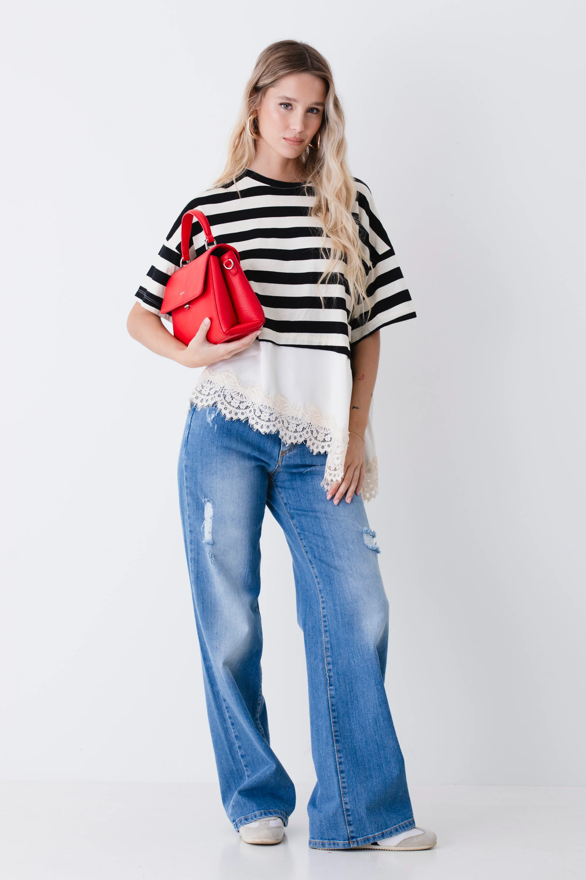 T-shirt a righe con inserto in raso e pizzo - PE26 - Image 4