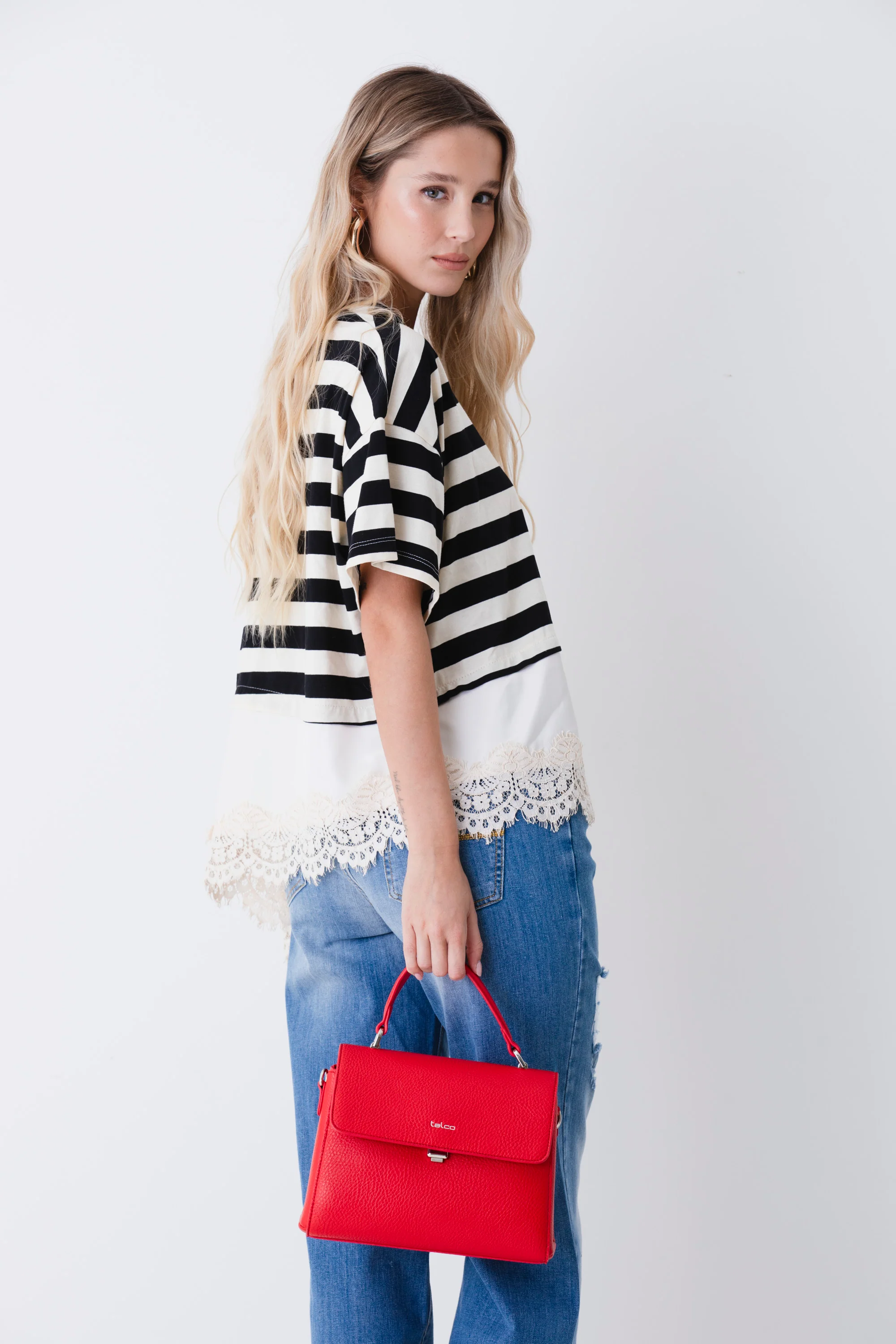T-shirt a righe con inserto in raso e pizzo - PE26 - Image 5