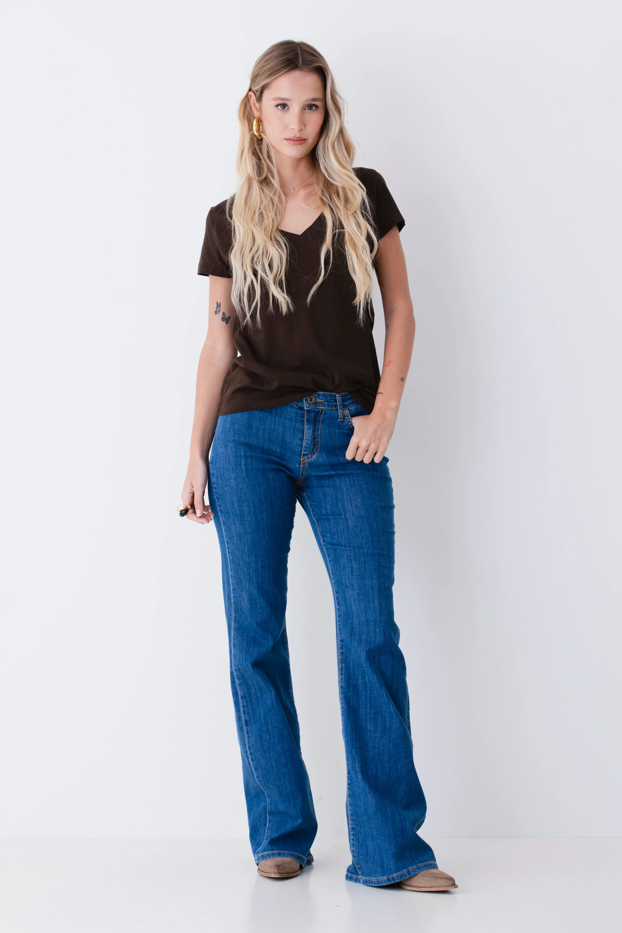 T-shirt basic scollo a V in cotone - PE26 - Image 4